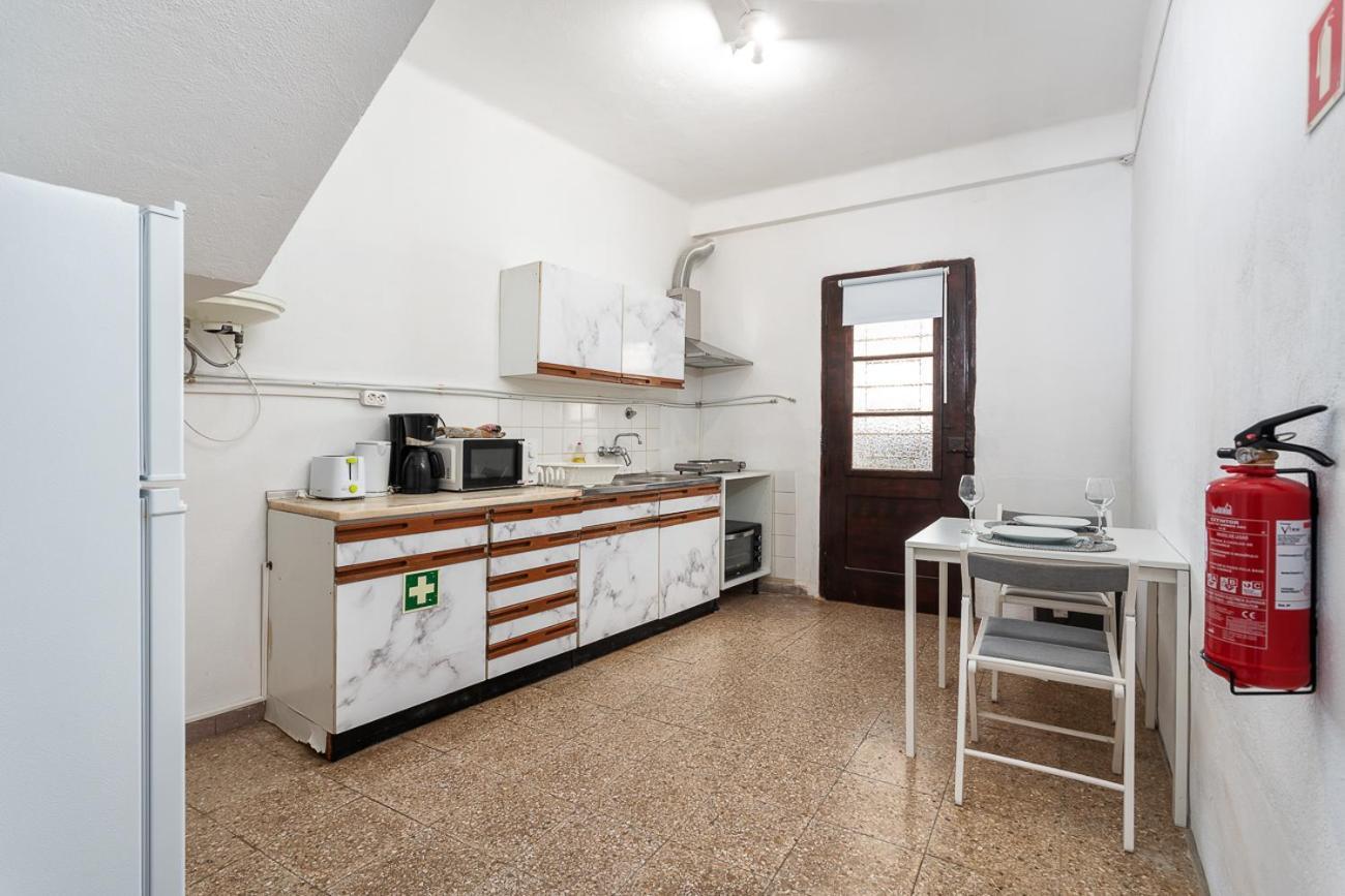 Blife Marya Private Rooms - Airport Stay Faro Exterior photo
